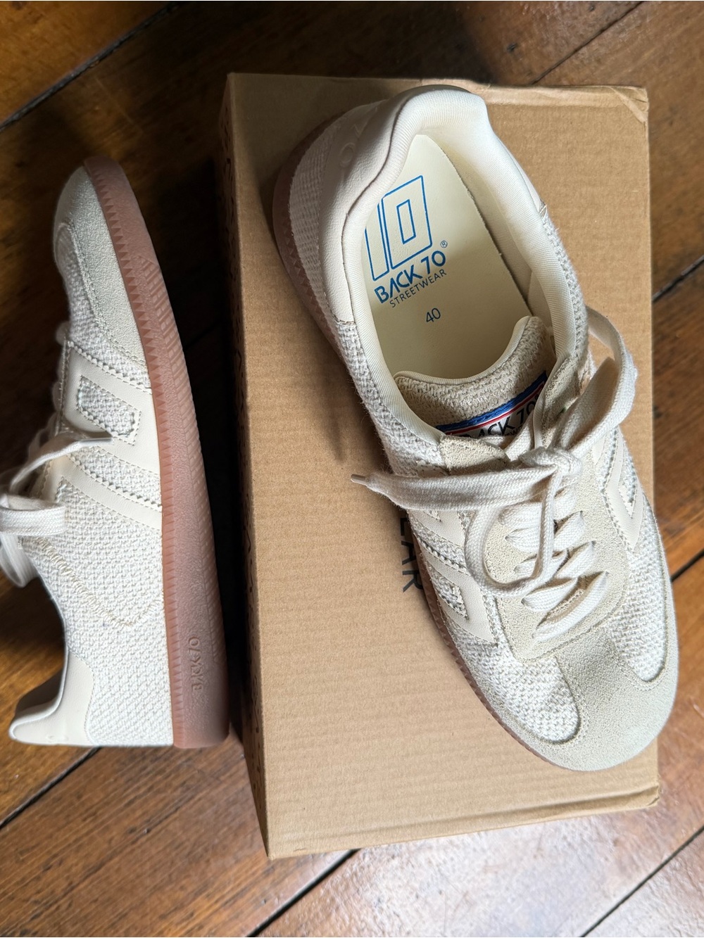 Back 70 Women’s Cream Knit Sneakers with Gum Sole